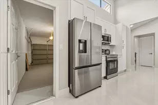 22708 Meridiana Dr, Boca Raton, FL 33433 - Photo 17