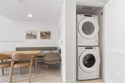 159 NE 6th St #4713, Miami, FL 33132 - Photo 15