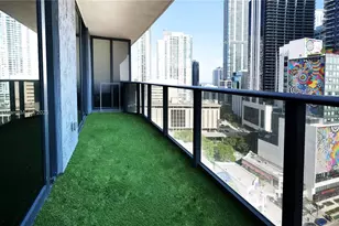 45 SW 9th St, Miami, FL 33130 - Photo 33