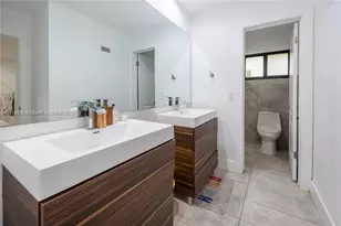 4371 Casper Ct, Hollywood, FL 33021 - Photo 13