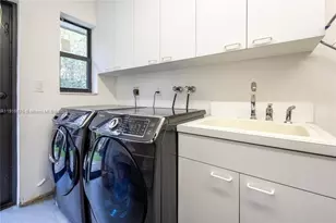 4371 Casper Ct, Hollywood, FL 33021 - Photo 15