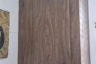 8590 Sunrise Lakes Blvd, Sunrise, FL 33322 - Photo 5