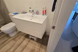 9261 E Bay Harbor Dr, Bay Harbor Islands, FL 33154 - Photo 15