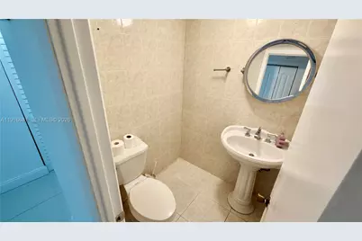 2750 NE 183rd St #906, Aventura, FL 33160 - Photo 13