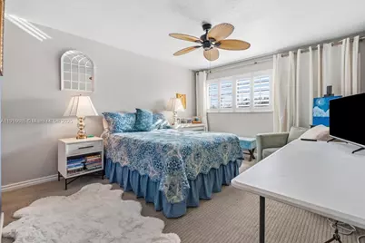 4100 Crystal Lake Dr #302, Deerfield Beach, FL 33064 - Photo 15