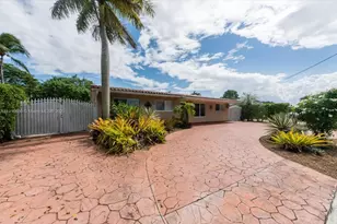 10260 SW 48th St, Miami, FL 33165 - Photo 17