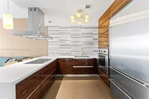 1100 Biscayne Blvd, Miami, FL 33132 - Photo 5