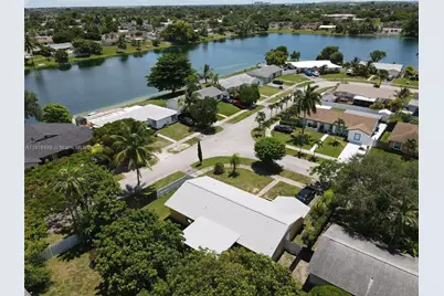 11011 SW 162nd Ter, Miami, FL 33157 - Photo 7