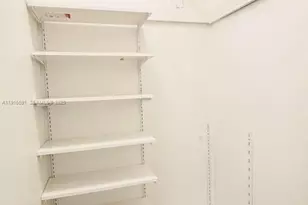 3625 N Country Club Dr, Aventura, FL 33180 - Photo 25