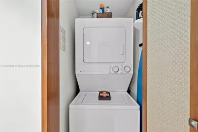 101 20th St #2504, Miami Beach, FL 33139 - Photo 19