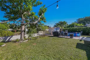 6431 SW 19th St, North Lauderdale, FL 33068 - Photo 43