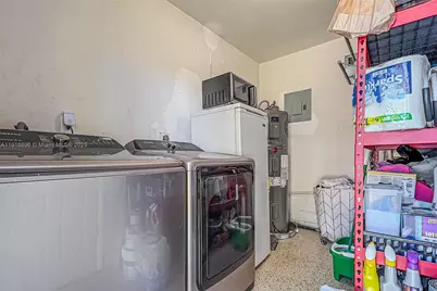 6431 SW 19th St, North Lauderdale, FL 33068 - Photo 41