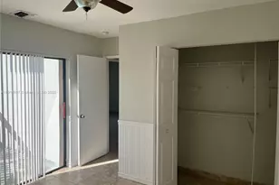 9722 NW 6th Ln, Miami, FL 33172 - Photo 51