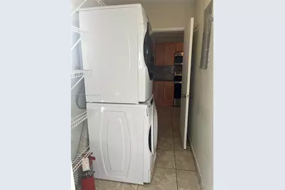 9722 NW 6th Ln, Miami, FL 33172 - Photo 19