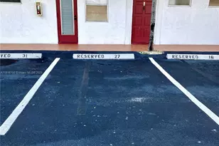 4270 NW 40th St, Lauderdale Lakes, FL 33319 - Photo 21