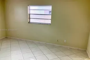 4270 NW 40th St, Lauderdale Lakes, FL 33319 - Photo 37