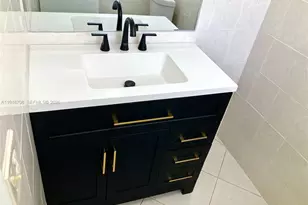 4270 NW 40th St, Lauderdale Lakes, FL 33319 - Photo 35