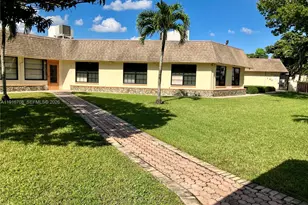 4270 NW 40th St, Lauderdale Lakes, FL 33319 - Photo 57