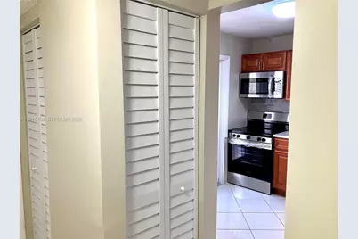 4270 NW 40th St #103, Lauderdale Lakes, FL 33319 - Photo 47