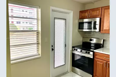 4270 NW 40th St #103, Lauderdale Lakes, FL 33319 - Photo 29