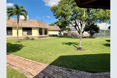 4270 NW 40th St #103, Lauderdale Lakes, FL 33319 - Photo 65