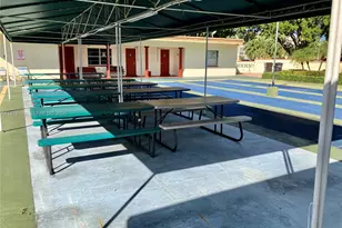 4270 NW 40th St, Lauderdale Lakes, FL 33319 - Photo 65