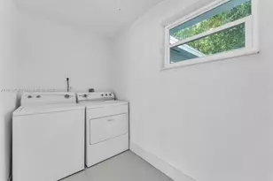 832 NW 28th St, Wilton Manors, FL 33311 - Photo 11