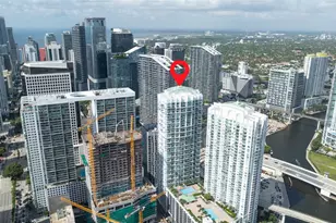 41 SE 5th St, Miami, FL 33131 - Photo 33