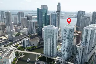 41 SE 5th St, Miami, FL 33131 - Photo 31