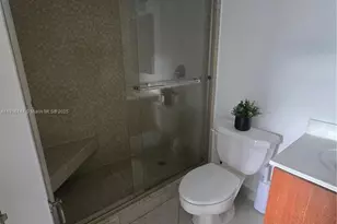 1775 Washington Ave, Miami Beach, FL 33139 - Photo 17