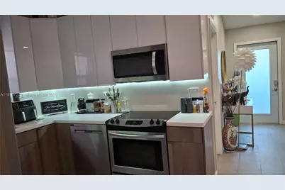 3510 NW 33rd Ave, Miami, FL 33142 - Photo 9