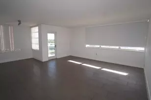 1351 NE Miami Gardens Dr, Miami, FL 33179 - Photo 5