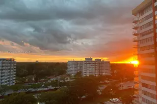 1351 NE Miami Gardens Dr, Miami, FL 33179 - Photo 13