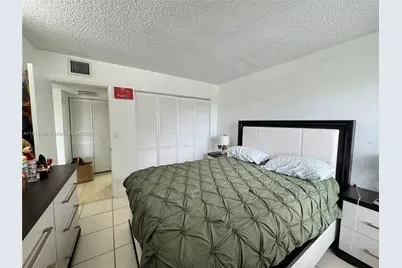 17530 NW 68th Ave #C4006, Hialeah, FL 33015 - Photo 9