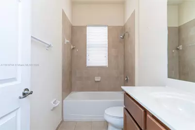 9036 SW 170th Pl, Miami, FL 33196 - Photo 7