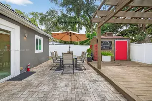 6640 Douglas, Hollywood, FL 33024 - Photo 19