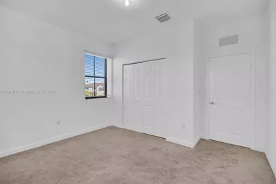 3504 W 94th St #3504, Hialeah, FL 33018 - Photo 37