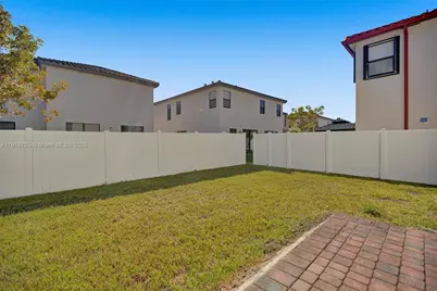 3504 W 94th St #3504, Hialeah, FL 33018 - Photo 49