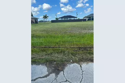 1224 NW 15th Pl, Cape Coral, FL 33993 - Photo 1