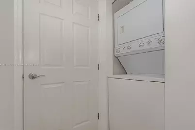 6301 Collins Ave #805, Miami Beach, FL 33141 - Photo 23