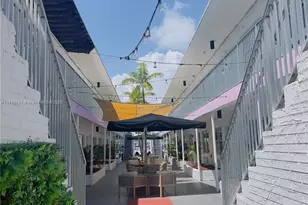 7500 Collins Ave, Miami Beach, FL 33141 - Photo 7