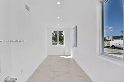 3025 NW 8th Ave #2, Miami, FL 33127 - Photo 13