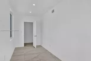 3025 NW 8th Ave, Miami, FL 33127 - Photo 7