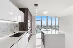 851 NE 1st Ave, Miami, FL 33132 - Photo 7