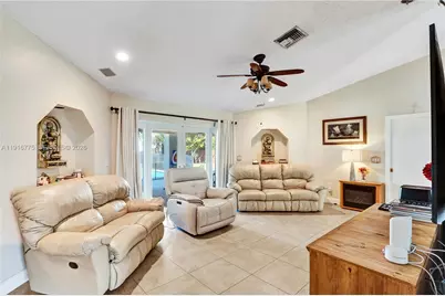 14833 SW 164th Ter, Miami, FL 33187 - Photo 11