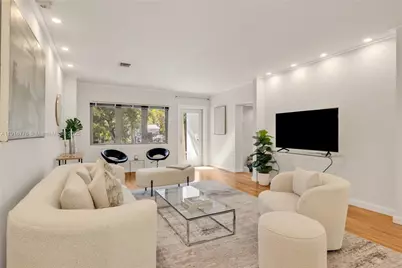 811 NE 71st St, Miami, FL 33138 - Photo 11