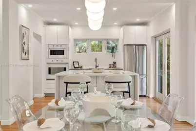 811 NE 71st St, Miami, FL 33138 - Photo 15