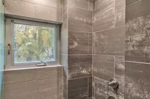 811 NE 71st St, Miami, FL 33138 - Photo 45