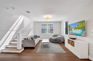 919 Adams St, Hollywood, FL 33019 - Photo 19