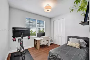 919 Adams St, Hollywood, FL 33019 - Photo 49